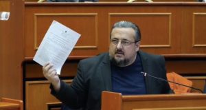 Teliti: Transporti urban në Tiranë në prag të paralizës