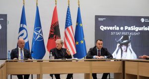 “Shqipëria nën kthetrat e narko-shtetit”/ Berisha: Euro ka rënë 32%, eksportet dhe turizmi drejt falimentimit