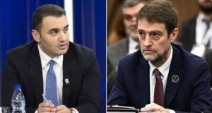 Këlliçi sulmon Ferit Hoxhën: Një kryediplomat që sqarohet çdo javë po dëmton Shqipërinë