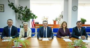 Vetëvendosje zyrtarizon koalicionin për zgjedhjet e 7 qershorit
