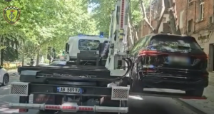 Policia blindon rrugët në fundjavë me dronë e radarë, mbi 26 mijë gjoba në një javë