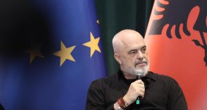 Zvërneci dhe ishulli janë dy projekte të ndryshme/ Rama sqaron: “Neveritëse! Shqipëria nuk po u shitet oligarkëve”