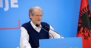 Berisha sfidon Ramën për hetim parlamentar: Lejo komisionin dhe të bëjmë transparencë për 140 udhëtimet