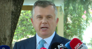 Balla: S’ka leje ndërtimi për Nartën pa vlerësim mjedisor, hetim për kërcënimet ndaj Koçekut