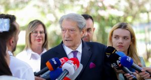 Berisha pranon lobimin për heqjen e “non gratës”: Ishte e vetmja procedurë që mund të ndiqej