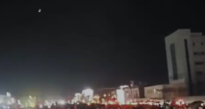 Policia nis hetimet për bllokimin e autostradës Tiranë-Durrës, merret në pyetje organizatori i protestës