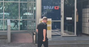 Erion Isai në GJKKO, nis seanca paraprake për dosjen e tenderave