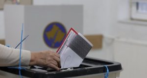Kosova voton sërish, mbi 2 milionë qytetarë zgjedhin Kuvendin e ri
