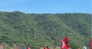 Në mbështetje të protestës kundër qeverisë Rama, diaspora mbërrin në kufi