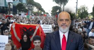 Rama: Protesta ka degraduar, po bllokon qytetarët dhe po dëmton ekonominë