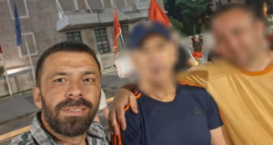 Protestuesi i përgjigjet Ramës: “Unë nuk jam ti, ti je autori i halleve të mia”