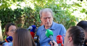 Berisha paraqitet në SPAK: “Drejtësia vonon, por nuk harron”, mesazhi që la për Dumanin