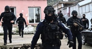 Tentoi të vriste një 22-vjeçar në Patra, arrestohet 32-vjeçari shqiptar