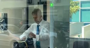 Ilir Meta ndryshon avokat, Bujar Musta merr përsipër mbrojtjen e ish-Presidentit