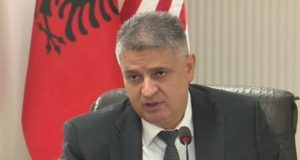 Kush do të zëvendësojë Olsian Çelën? Adnan Xholi hyn në garën për Prokuror të Përgjithshëm