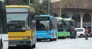 Alarm në transportin publik, nga 1 shtatori 20–30% më pak autobusë në qarkullim: Operatorët: Nuk përballojmë kostot