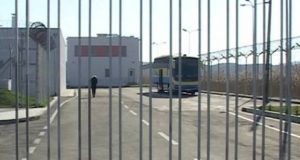 Konflikt në burgun e Fierit, zbardhen emrat e tre të dënuarve – dy përfundojnë në spital