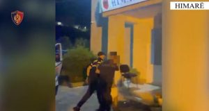 Himarë/ Drogë në një lokal nate në Potam, arrestohen pronari dhe banakieri