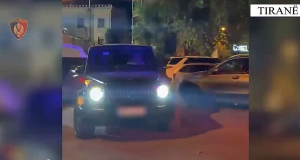 Tiranë/ Sekuestrohen 3 makina luksoze ‘G Class’ e ‘AMG’ të vjedhura në Gjermani, dy persona në kërkim