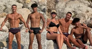 Cristiano Ronaldo pozon me djalin në Mallorca, batuta për muskujt bëhet virale: “Ende jo”