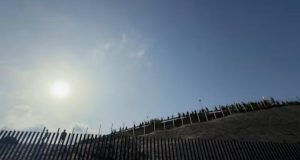 Alarm në Spanjë për një tjetër hyrje masive emigrantësh në Ceuta, shërbimet sekrete monitorojnë rrjetet sociale