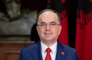 Zgjedhjet vendore 2027/ Begaj nis konsultimet me partitë, më 6 nëntor afati i fundit për dekretin
