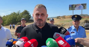 Mirditë/ Vrasja e 65-vjeçarit, shoqërohet një person në polici, gjendet edhe një makinë e djegur