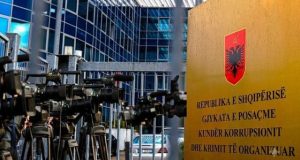 GJKKO mbyll grupin e medias në WhatsApp/ Nis akreditimi, vetëm gazetarët e regjistruar në grupin e ri