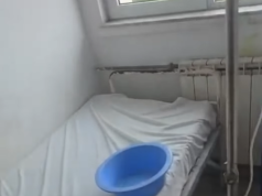 Në Lushnjë të hanë minjtë, Korreshi publikon pamjet nga Pediatria: Lagështirë dhe mure të dëmtuara