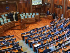Mblidhet Kuvendi në Kosovë, pritet deklarata për aktgjykimin e Hagës