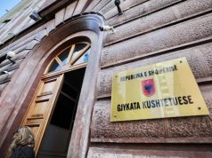 Rama i ftoi në takim/ Magjistratët çojnë në Kushtetuese formulën e re të pagave