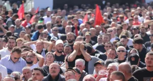 “Jo në emrin tim!”/ Revoltë në Kosovë pas dënimit të ish-krerëve të UÇK-së