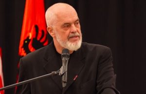 “Po krijojmë Regjistrin Kombëtar të Diasporës”/ Rama me shqiptarët në Michigan: Çdo shqiptar do ta gjejë shtetin me një klik
