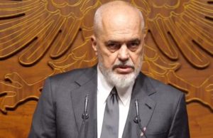 Korrupsioni po goditet, nuk po rritet, Rama: Arrestimet e zyrtarëve nuk provojnë se qeveria është e korruptuar