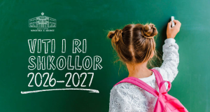 Sot nis viti i ri shkollor, mbi 340 mijë nxënës në të gjithë vendin! 25 mijë prej tyre ulen për herë të parë në banka