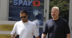 Nën hetim për dosjen “Balluku”/ Igli Tare del nga SPAK pas 5 orësh, kyç gojën para gazetarëve