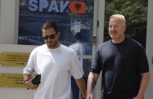 Nën hetim për dosjen “Balluku”/ Igli Tare del nga SPAK pas 5 orësh, kyç gojën para gazetarëve