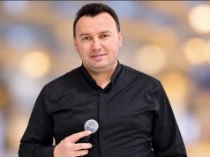 Akuzohet për përndjekje të të miturave, arrestohet këngëtari fierak (EMRI)