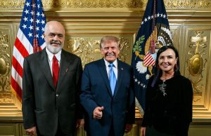 “Dalin prap si kokrrat e kandarit”, Rama publikon foto me Trump: Ndoshta del që s’është IA