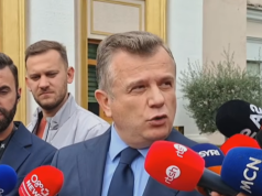 Balla akuzon PD-në: Ka paguar protestuesit 100 mijë lekë për të shkaktuar trazira