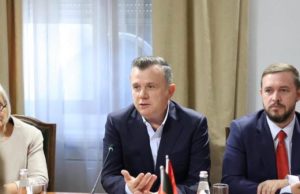 Përplasja për mocionin e PD për Vlora Hysenin, Balla: SPAK të bëjë punën pa ndërhyrje