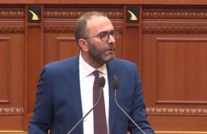 11 interpelanca me Ramën janë refuzuar, turp, Bardhi-socialistëve: Mos i dilni zot vilave të Ballukut !