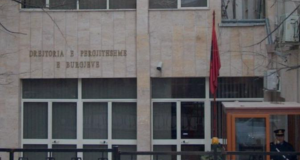 Çfarë po ndodh me Drejtorinë e Burgjeve? 9 drejtorë në 13 vite, shumica nuk qëndrojnë as një vit