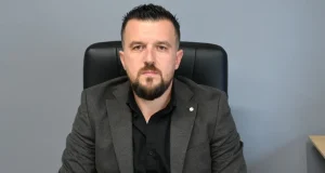 Vetëm 2 muaj në detyrë, Migen Duka largohet nga drejtimi i Ujësjellës-Kanalizimeve Durrës