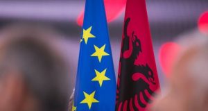 Vetoja që rrezikon integrimin e Shqipërisë/ DW: Vendet anëtare po bllokojnë gjithnjë e më shumë zgjerimin