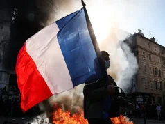 “Franca po digjet”, Trump fajëson emigracionin për trazirat e dhunshme
