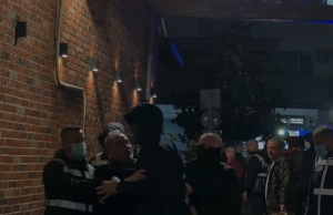 Policia dhunon në një rrugicë ‘qorre’ avokatin Altin Goxhaj