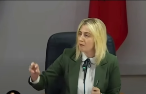 Miliona euro për mjedisin, Ina Zhupa ngre alarmin për mënyrën e ndarjes së fondit kombëtar të mjedisit.