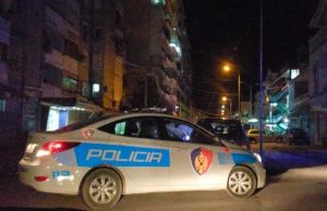 Sherr mes të rinjve në Korçë, 19-vjeçari përfundon në spital, arrestohet autori i dyshuar