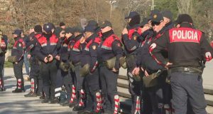 Protesta e 8 tetorit “trazon” policinë/ Komisariateve u kërkohet të evidentojnë “problematikët”